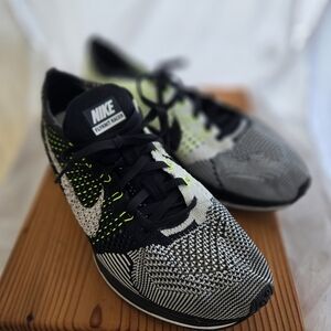 Nike Black and White Flyknit Shoes US 8 Racing Road